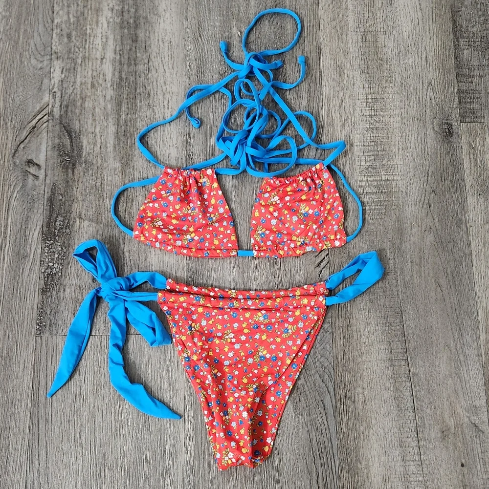 New!SET Frankies Bikini Kealy Tie Side Cheeky With Florabelle Triangle Top‎